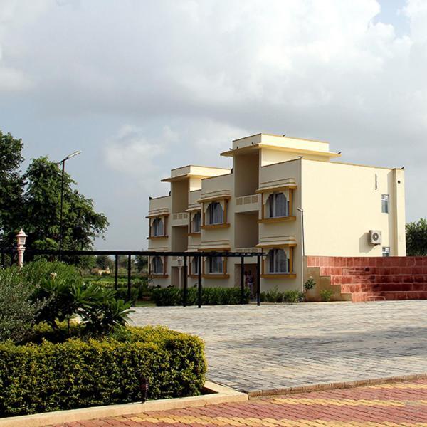 Neelkanth'S Bagar Inn Resort Jhunjhunu Eksteriør billede